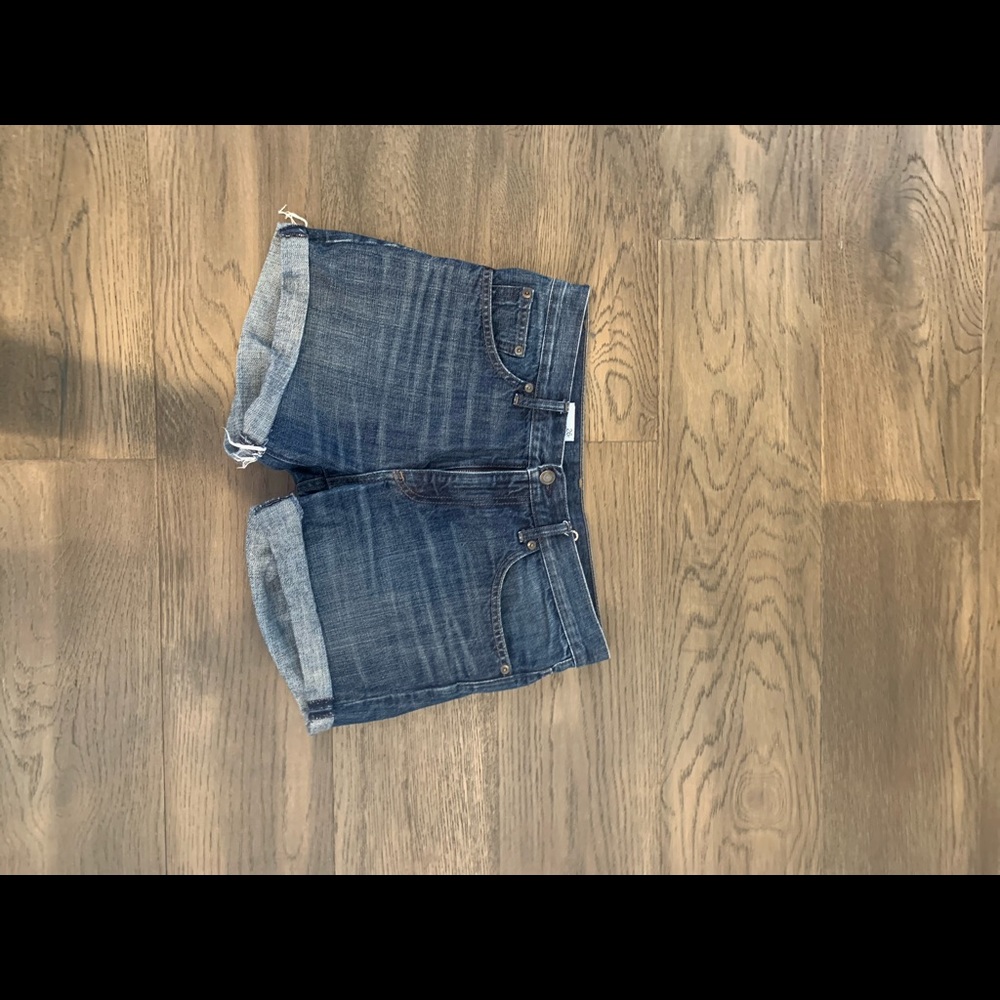 Women’s Gap Jean Shorts